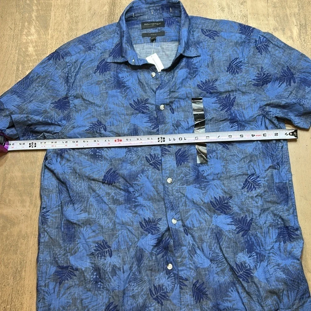 Banana Republic slim fit shirt, Large, NWT